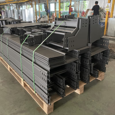 Khay cáp chống cháy và thân cây