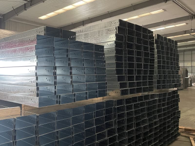 Khay cáp mạ kẽm