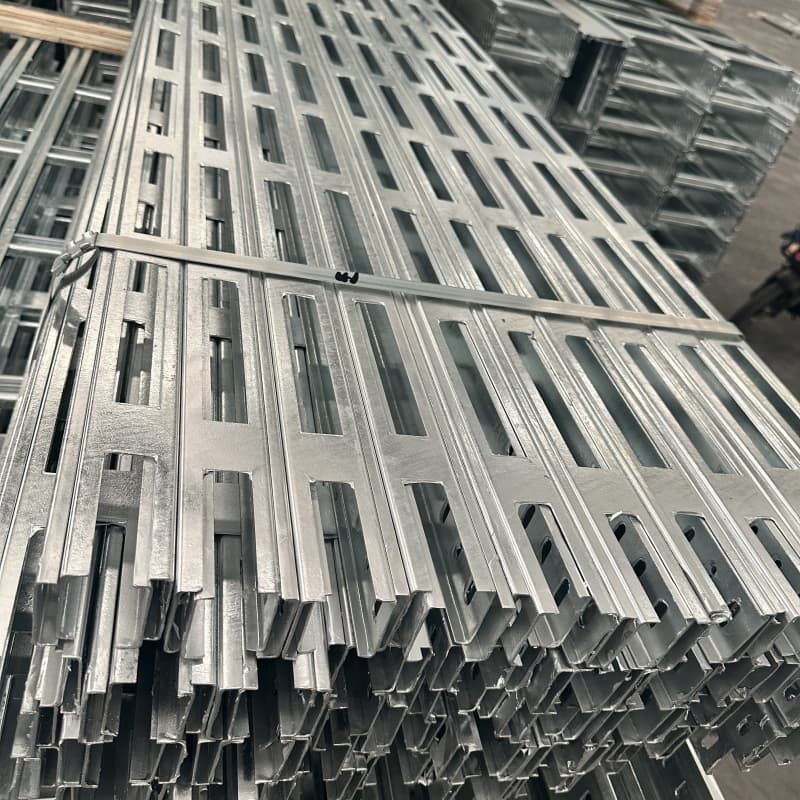 Máng cáp nối đất